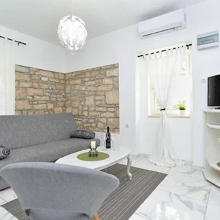 Fuer 5 Personen Ca 65 Qm In Fazana, Istrien Istrische Riviera Holiday home